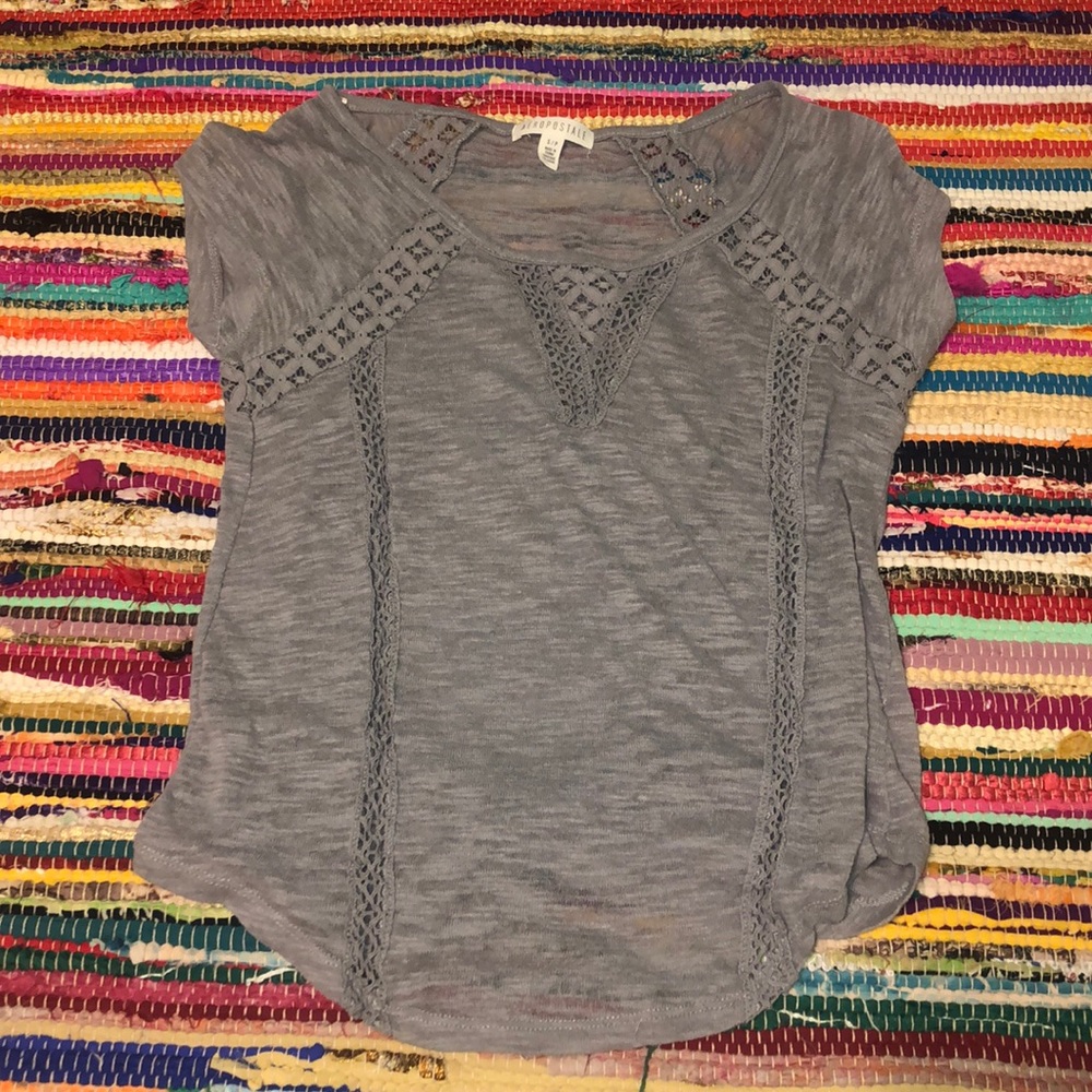Grey laced t shirt